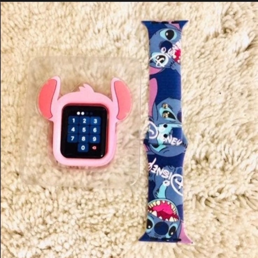 42/44mm  Disney Stitch Apple Watch Band/Bumper Combo (M/L)